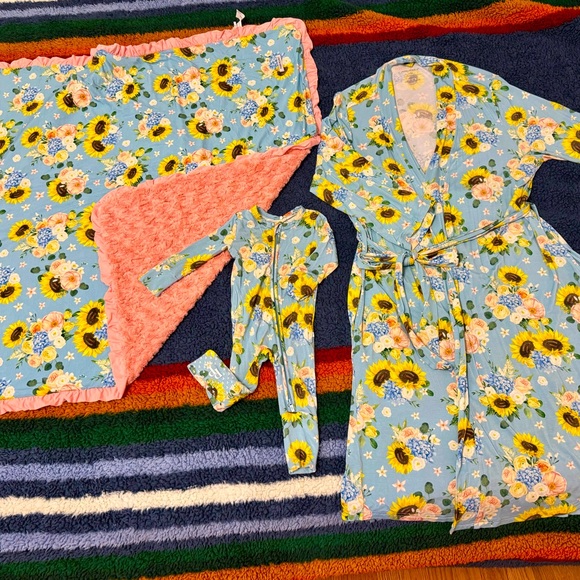 Posh peanut Teresa Marie matching set